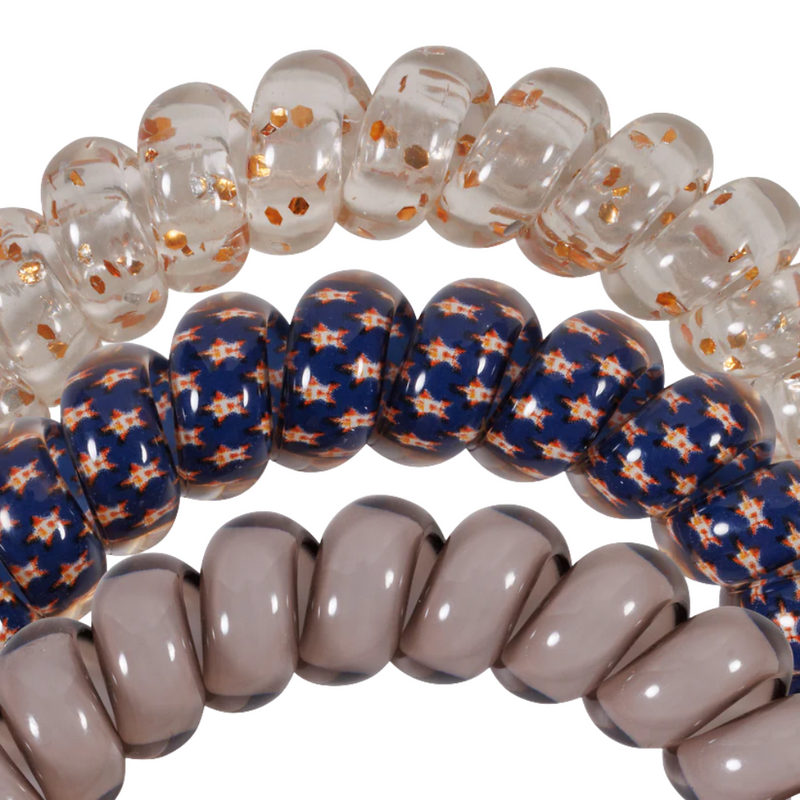 On Gameday, hold your hair and enhance your style with TELETIES. The strong grip, no rip hair tie that doubles as a bracelet. Strong, pretty, and stylish, TELETIES are designed to withstand everyday demands while taking your Gameday look to the next level.