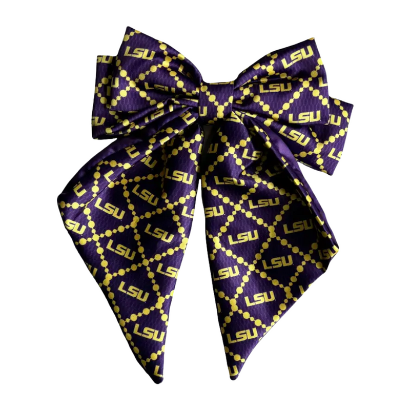 Add a splash of collegiate charm with our Satin Game Day Hair Bow. This playful accessory features a vibrant pattern that’s perfect for showing off your school pride. Whether for game day or everyday fun, this versatile hair bow brings a spirited touch to your collection.