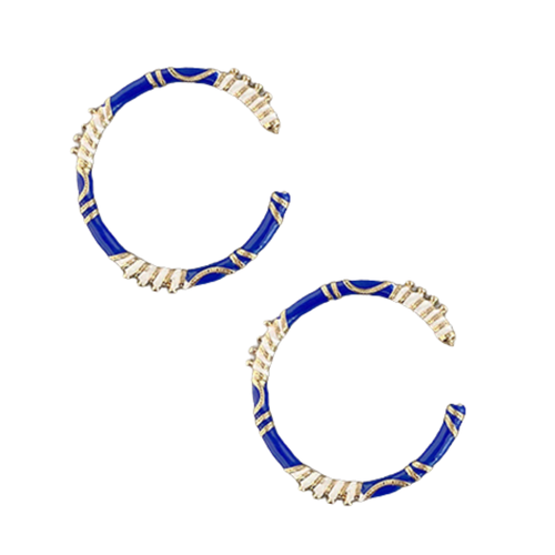 Bring the sparkle to game day with our blue and white Game Day Hoops!💙 ✨ The perfect mix of team pride and glam — made to stand out at every tailgate and celebration. Available in 6 classic team colors!