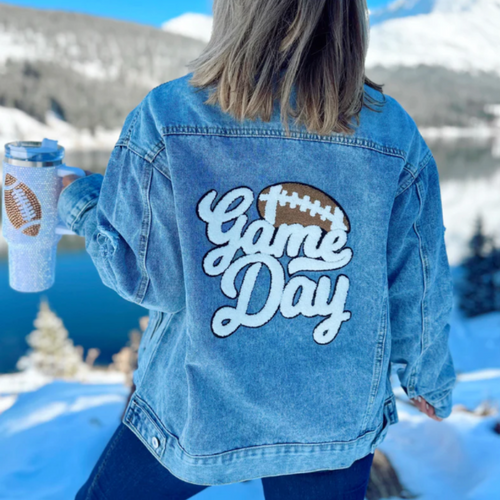 THE PERFECT layering piece. This oh so comfy script game day chenille-patch denim jacket will have you GameDay ready for those cool football nights under the lights.  Layer over your favorite gameday hoodie, tank or tee.  Or throw on over a white v-neck with your favorite black leggings with booties or cute sneaks for a casual weekend vibe.