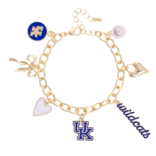 Show off your Kansas State Wildcats pride with this shiny gold charm bracelet! Packed with colorful enamel icons representing your favorite team, it’s a playful and stylish way to keep your school spirit close every day. Perfect for fans who love a little fun with their fashion!