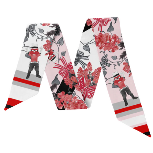 Add a bold splash of spirit with the Lubbock, Texas Silk Scarflette! Featuring a striking black and scarlet palette, this playful accessory brings a vibrant pop of Red Raiders pride to any outfit. Perfect for game days or turning heads around town, its dramatic colors make a stylish statement that’s as lively as your team spirit. Show off your Red Raiders love with flair!