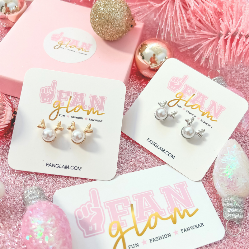 Oh Deer...  The holidays are near!  Tis the season to sparkle in our cutest little reindeer pearl studs.  A great secret Santa gift or the best GLAM for holiday parties.  Don't miss out on the best ear candy in town.