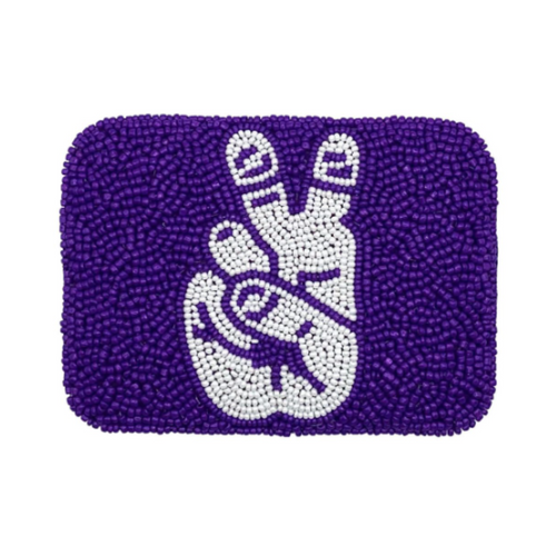 “Riff, Ram, Bah, Zoo... Give 'em Hell, TCU!” It's time to cheer on your frogs and elevate your clear bag status by accessorizing your Game Day look with our horned frogs beaded credit card holder.