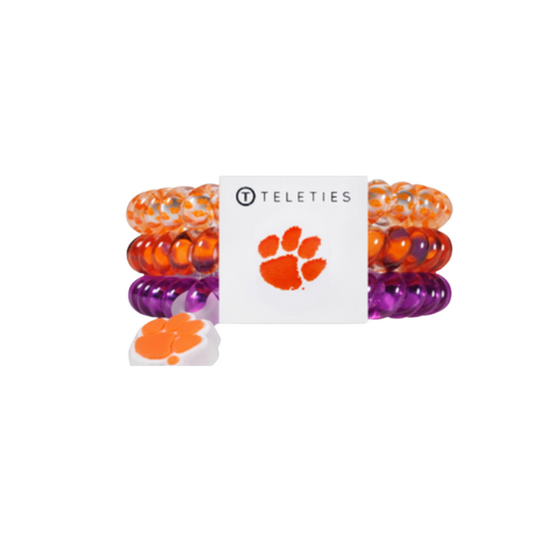 On Gameday, hold your hair and enhance your style with TELETIES. The strong grip, no rip hair tie that doubles as a bracelet. Strong, pretty and stylish, TELETIES are designed to withstand everyday demands while taking your Gameday look to the next level.