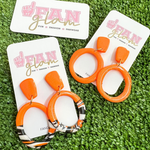 Fit for a queen!  Our Game Day Tam Clay Co Autumn Dangles are just that.  You too can now shimmer and shine on the sidelines with Miss OSU!  The perfect way to add team color and a fun pop of print to your game day attire.