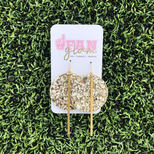 Hello gorgeous! Set yourself up for some pre game day fun with these chunky glitter leather drops!    Simply chic and oh so sweet, which Confetti Lollipop color will you wear to the tailgate this week?